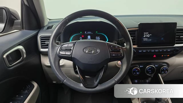 Hyundai Venue 2024 Серебристо-серый из Кореи, фото 4