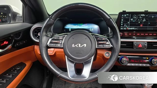 Kia The New K3 2nd generation 2021 Белый из Кореи, фото 4