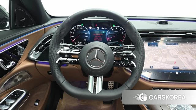 Mercedes-Benz E-Class W214 2026 Серебристо-серый из Кореи, фото 4