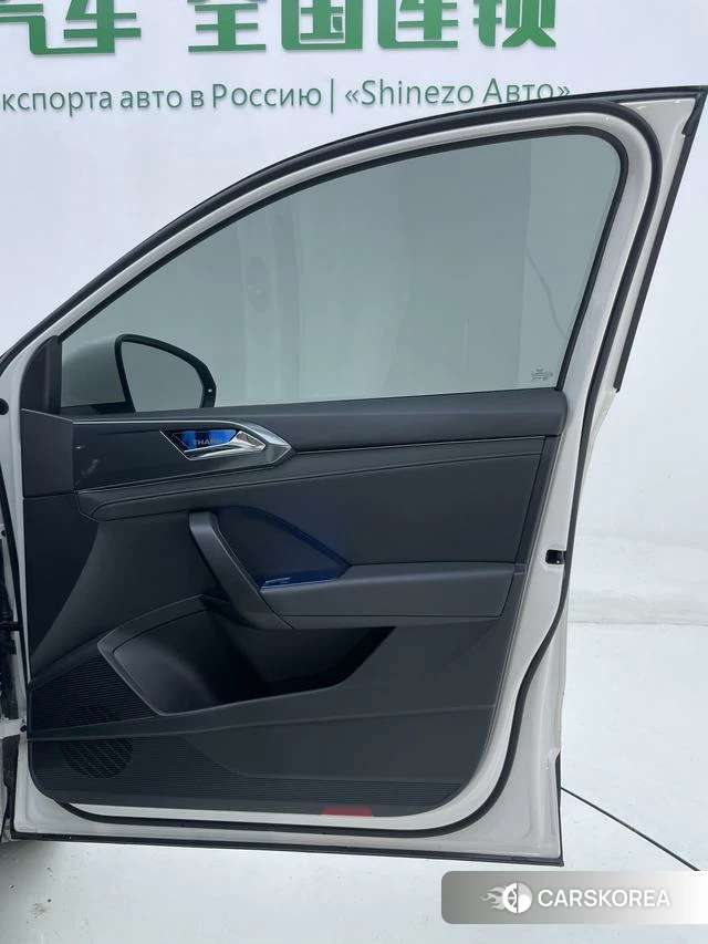 Volkswagen Tuyue 2022 Белый из Китая, фото 4