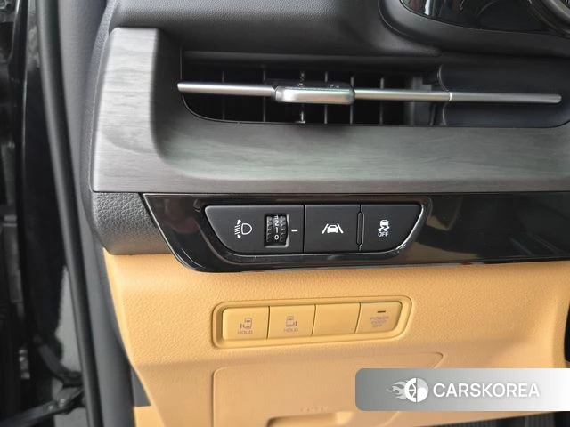 Kia Carnival 4th generation 2023 Черный из Кореи, фото 4