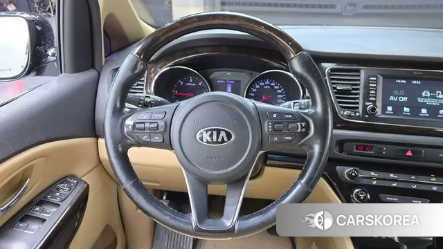 Kia The New Carnival 2018 Черный из Кореи, фото 4