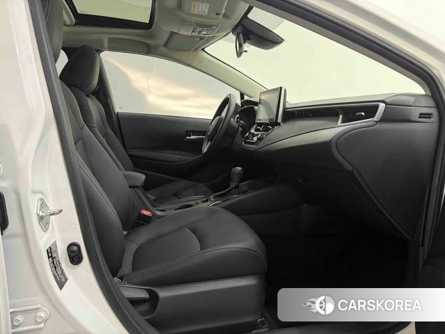 Toyota Corolla 2022 Белый из Китая, фото 4