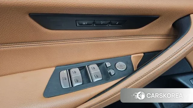 BMW 5 Series (G30) 2020 Серый из Кореи, фото 4