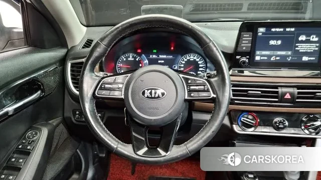 Kia Seltos 2019 Белый из Кореи, фото 4