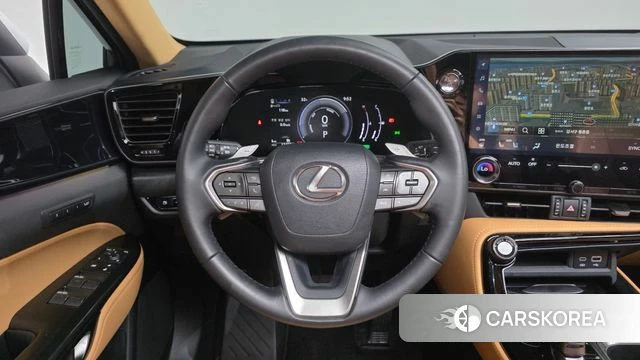 Lexus NX350h Second generation 2025 Белый из Кореи, фото 4
