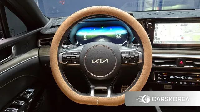 Kia K5 3rd generation 2023 Серый из Кореи, фото 4