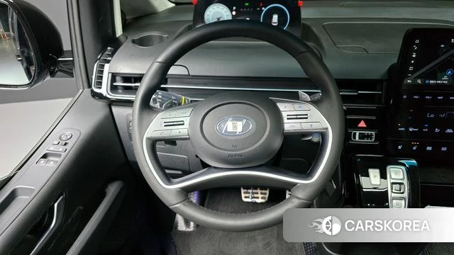 Hyundai Staria 2022 Черный из Кореи, фото 4