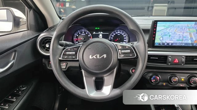 Kia The New K3 2nd generation 2023 Белый из Кореи, фото 4