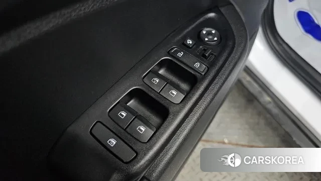 Hyundai Venue 2020 Белый из Кореи, фото 4