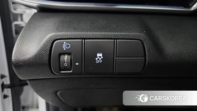 Hyundai The New Avante (CN7) 2024 Белый из Кореи, фото 4