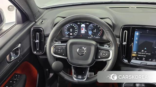 Volvo XC40 2019 Белый из Кореи, фото 4