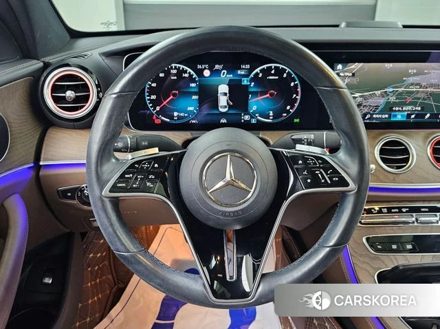 Mercedes-Benz E-Class W213 2022 Черный из Кореи, фото 4