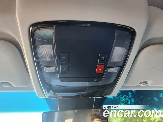 Hyundai Staria 2023 Черный из Кореи, фото 4