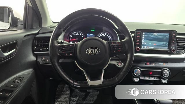 Kia Stonic 2020 Белый из Кореи, фото 4