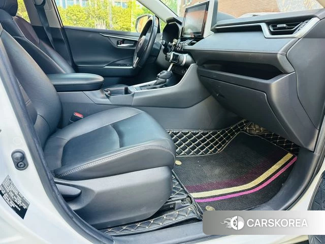 Toyota RAV4 Rongfang 2021 Белый из Китая, фото 4