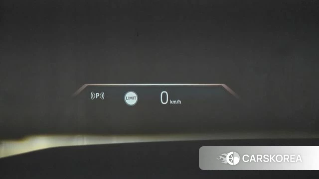 BMW 5 Series (G60) 2025 Белый из Кореи, фото 4