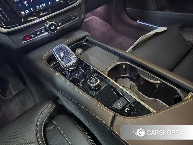 Volvo S90 2025 Белый из Кореи, фото 4