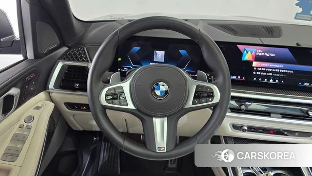 BMW X7 (G07) 2025 Черный из Кореи, фото 4