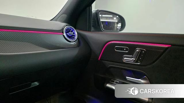 Mercedes-Benz GLA - Class H247 2023 Серый из Кореи, фото 4
