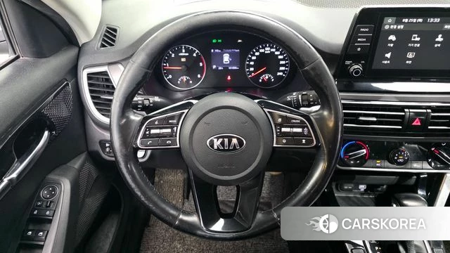 Kia Seltos 2019 Серебряный из Кореи, фото 4