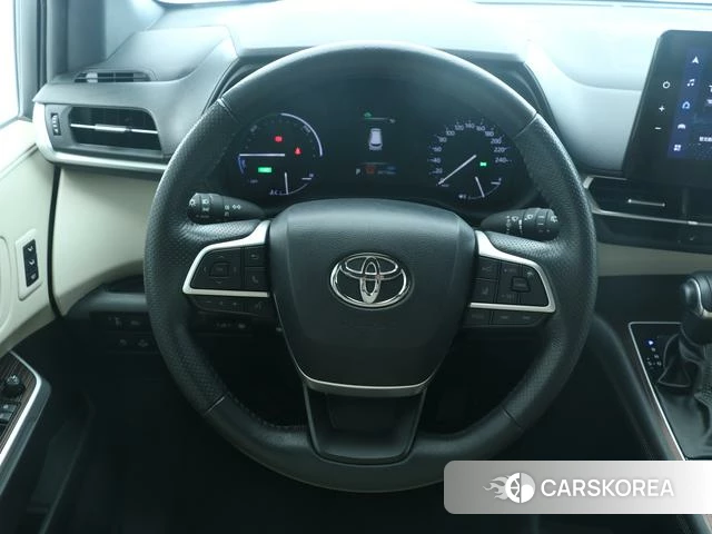 Toyota Grevia 2024 Белый из Китая, фото 4
