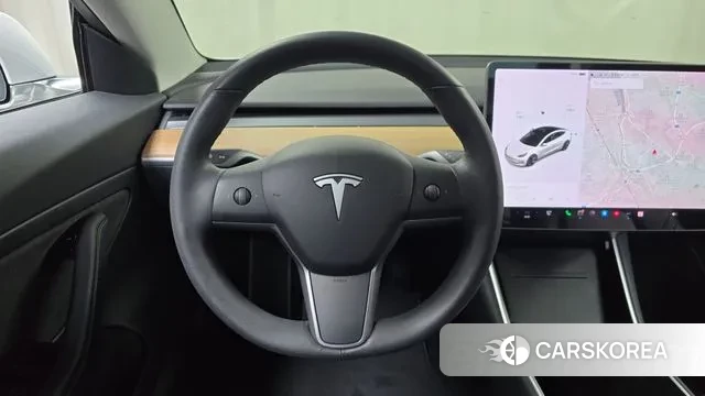 Tesla Model 3 2020 Белый из Кореи, фото 4