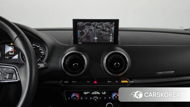 Audi New A3 2018 Серый из Кореи, фото 4