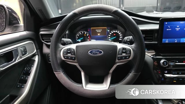 Ford Explorer 6th Generation 2021 Белый из Кореи, фото 4