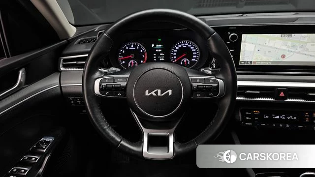 Kia K5 3rd generation 2023 Черный из Кореи, фото 4