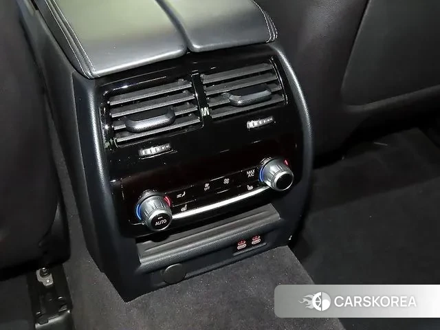 BMW 5 Series (G30) 2020 Черный из Кореи, фото 4