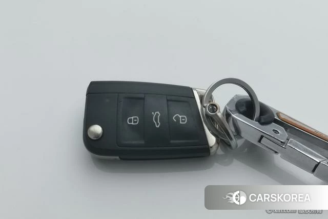 Volkswagen Bora 2022 Белый из Китая, фото 4