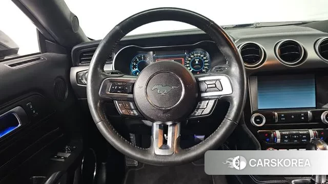 Ford Mustang 2021 Черный из Кореи, фото 4