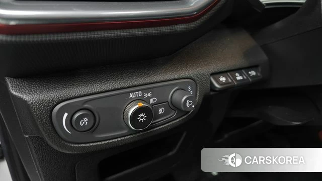 Chevrolet (GM Daewoo) Trailblazer 2022 Белый из Кореи, фото 4