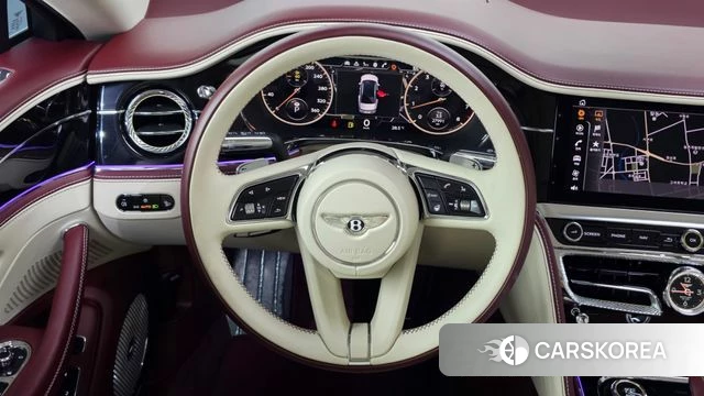 Bentley Flying Spur 3rd Generation 2023 Жемчужный цвет из Кореи, фото 4