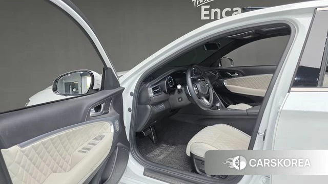 Genesis The New G70 2025 Белый из Кореи, фото 4