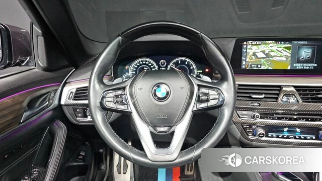 BMW 5 Series (G30) 2018 Серый из Кореи, фото 4