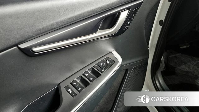 Kia EV6 2023 Белый из Кореи, фото 4