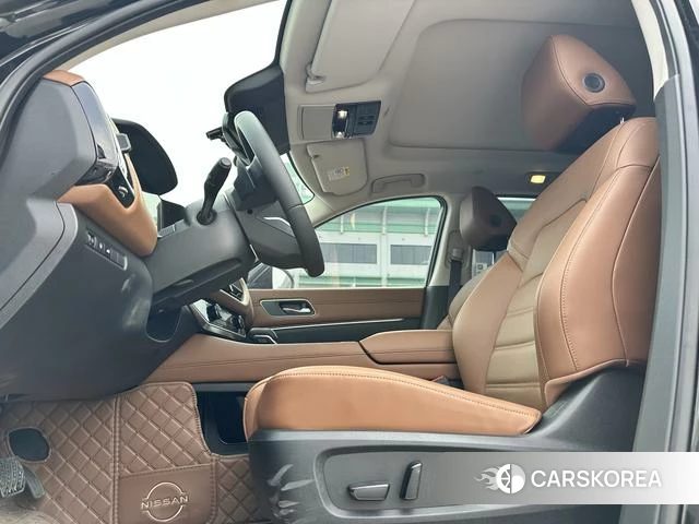 Nissan Exploring the land 2025 Черный из Китая, фото 4