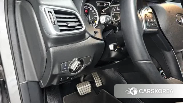 Infiniti Q30 2019 Серый из Кореи, фото 4