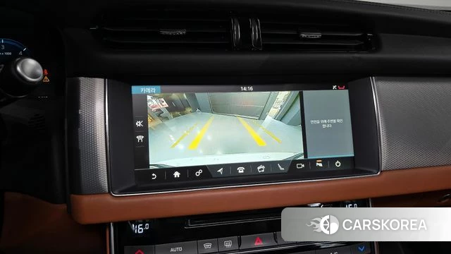 Jaguar XF (X260) 2019 Белый из Кореи, фото 4