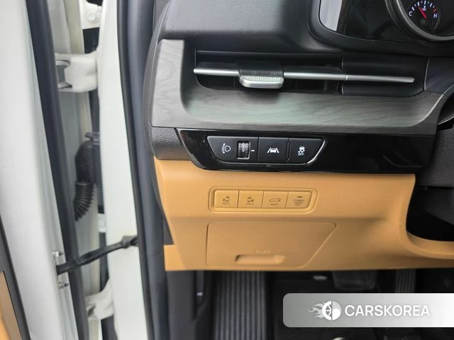 Kia Carnival 4th generation 2020 Белый из Кореи, фото 4