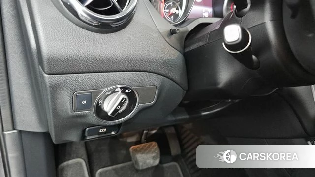 Mercedes-Benz GLA-Class X156 2018 Серый из Кореи, фото 4