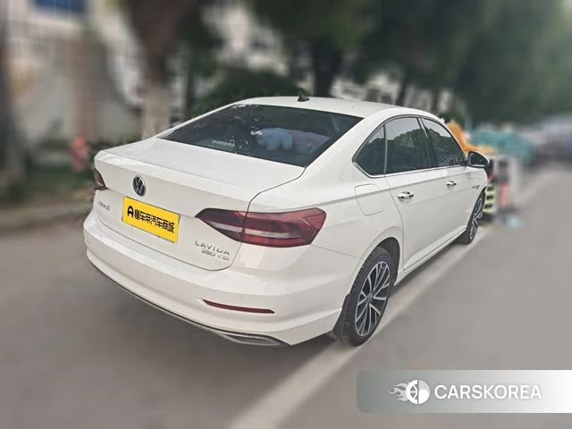 Volkswagen Lavida 2021 Белый из Китая, фото 4