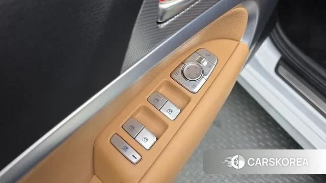 Genesis The New G70 2023 Белый из Кореи, фото 4