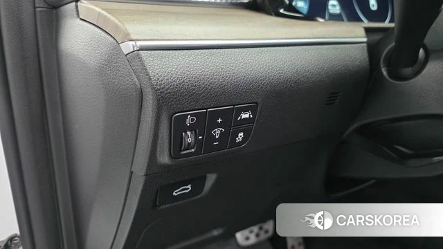 Kia K5 3rd generation 2023 Белый из Кореи, фото 4