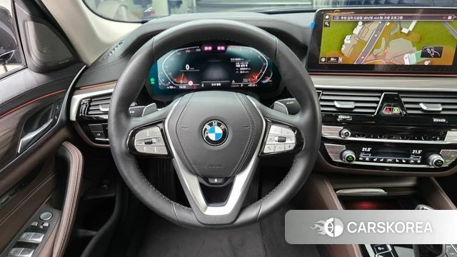 BMW 5 Series (G30) 2022 Серый из Кореи, фото 4
