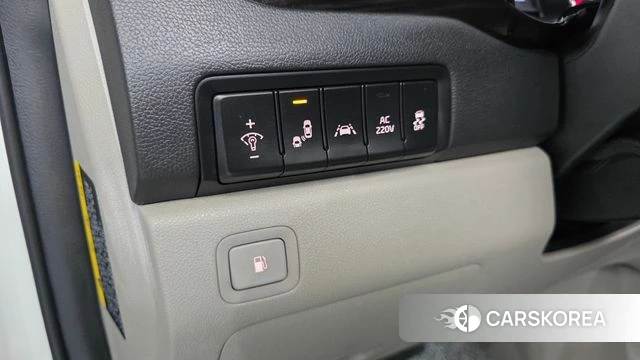 Kia The New Carnival 2018 Белый из Кореи, фото 4