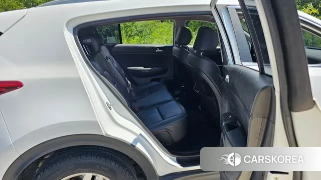 Kia Sportage 4th Generation 2018 Белый из Кореи, фото 4