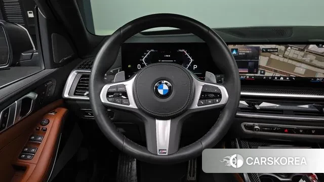 BMW X7 (G07) 2025 Черный из Кореи, фото 4